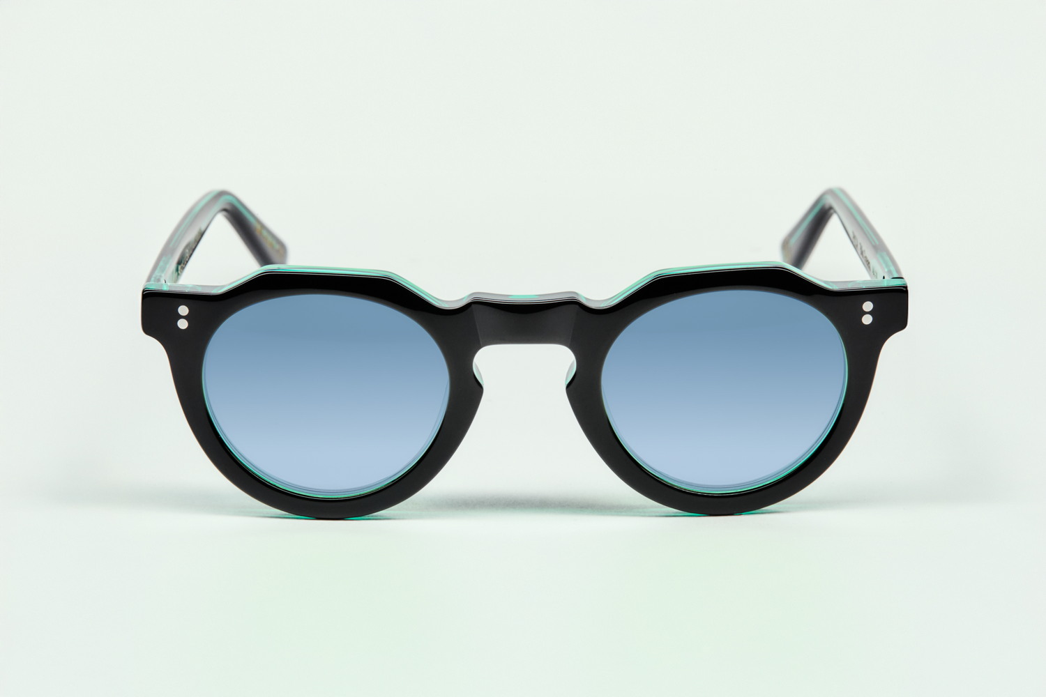 PICA-BLKGREEN-F-VERRE-BLEU-MINERAUX