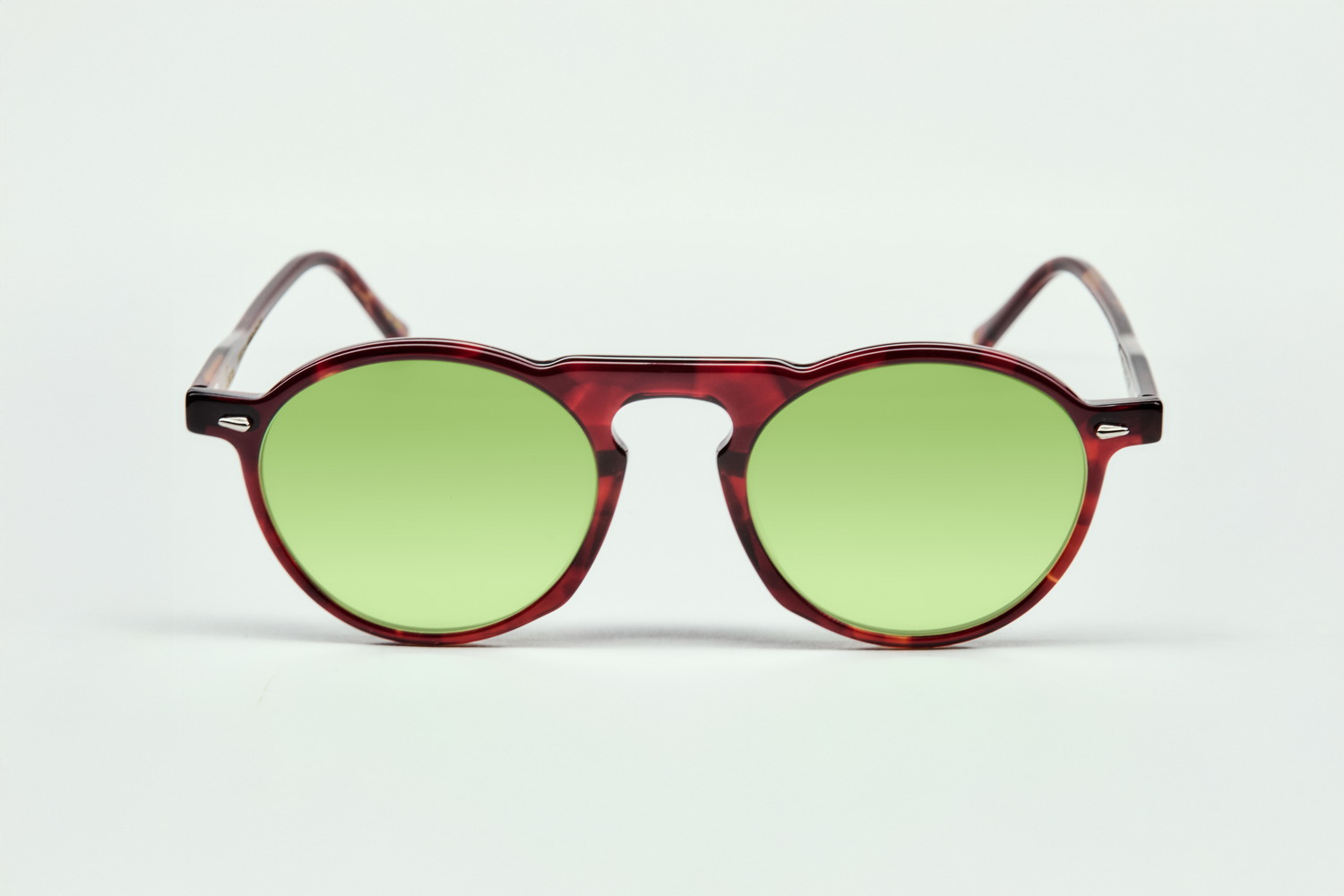 DINO-LTD19-F-VERRE-VERT-CLAIR-MINERAUX