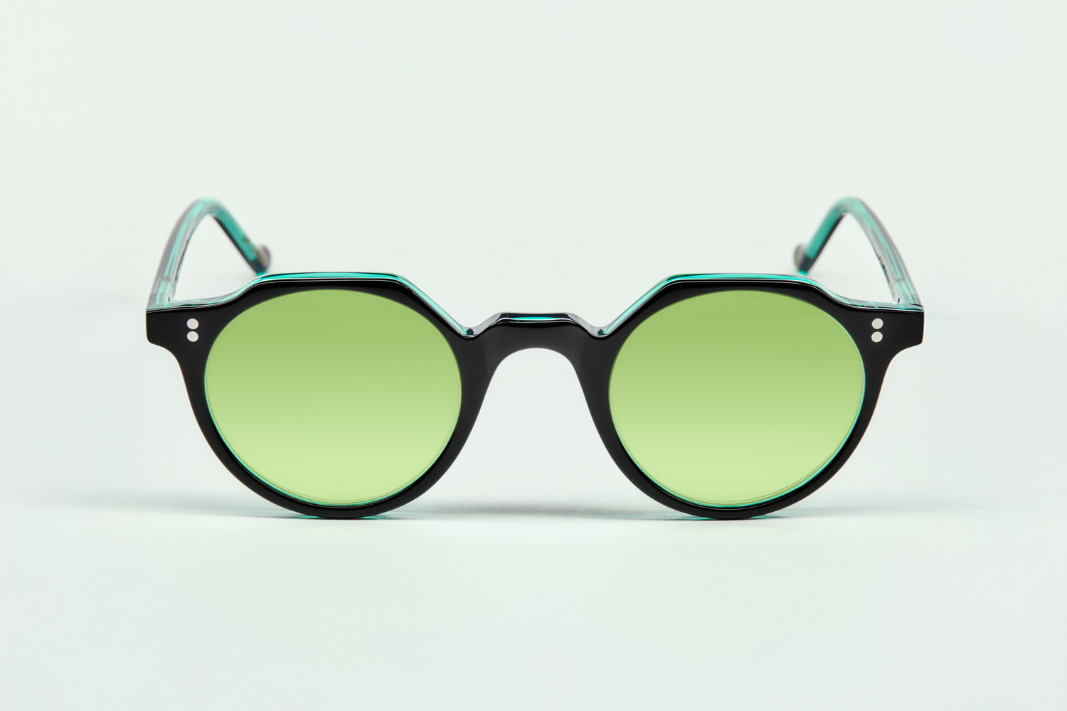 HERI-BLKGREEN-F-VERRE-VERT-CLAIR-MINERAUX