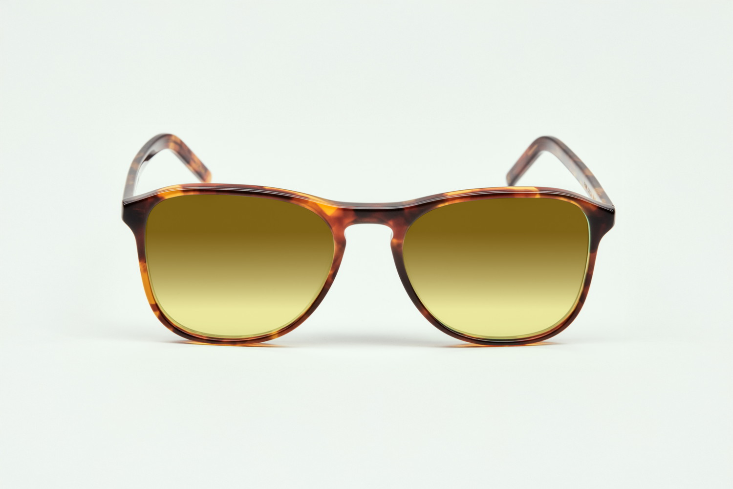 FUNK-32A-F-VERRE-MIEL-DEG-MINERAUX