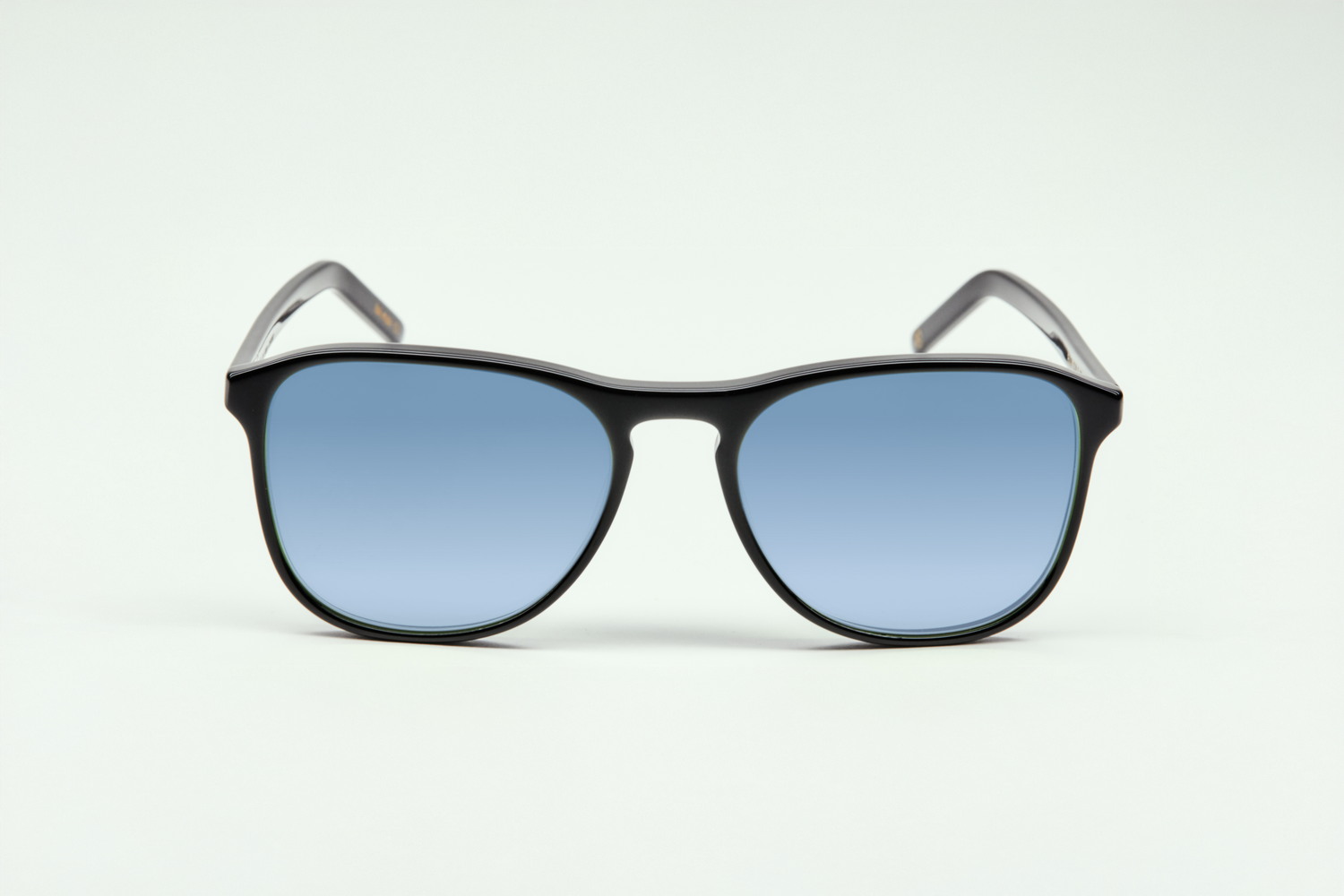 FUNK-5-F-VERRE-BLEU-MINERAUX